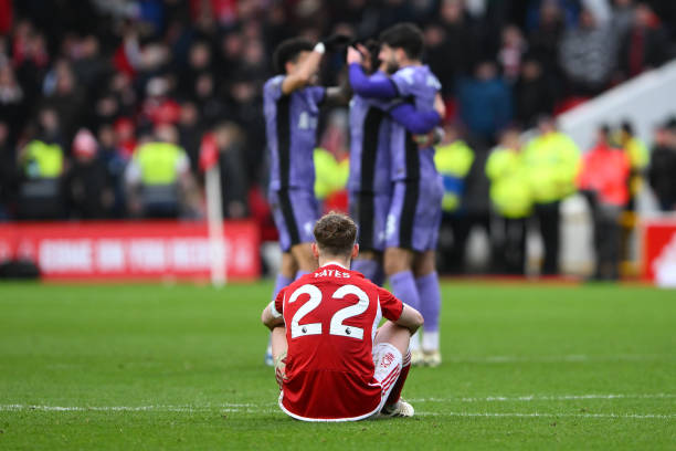 还将足球的 还将足球的