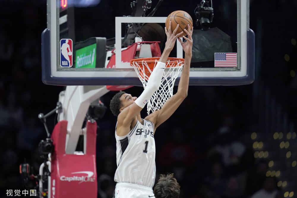 键时刻站出 键时刻站出